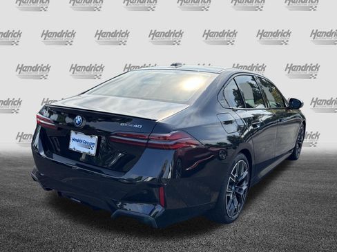 Used 2024 BMW i5 eDrive40i w/ M Sport Package RWD image 11