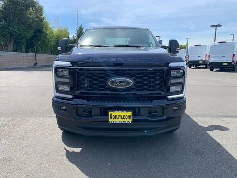 New 2025 Ford F350 XLT w/ Black Appearance Package image 10