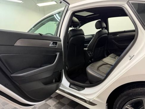 Used 2018 Hyundai Sonata Limited FWD image 30