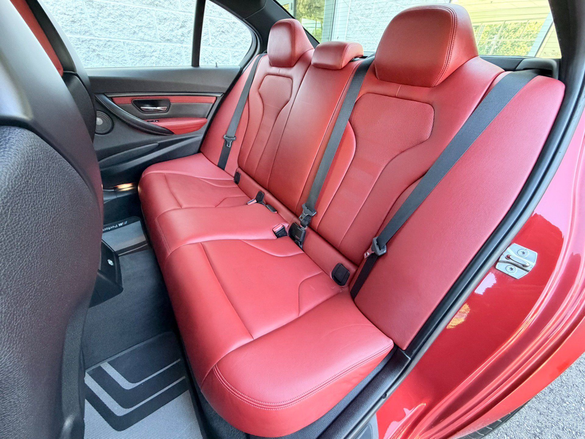 Used 2016 BMW M3 RWD image 25