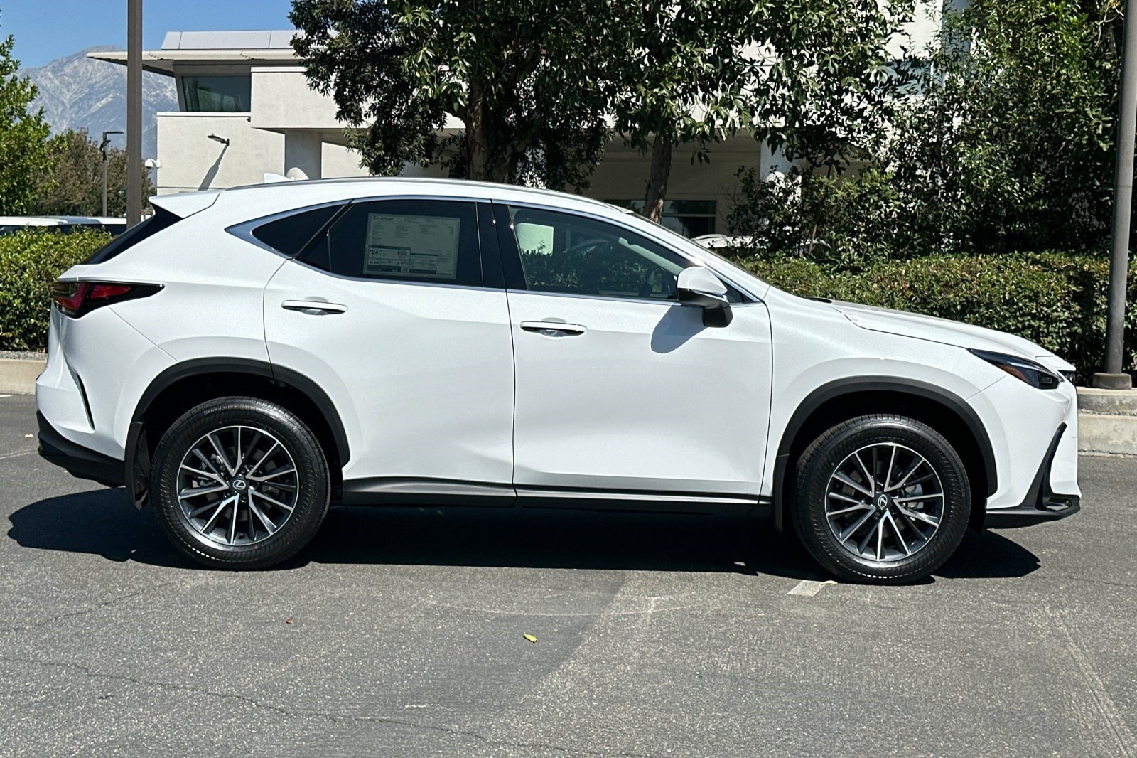 New 2026 Lexus NX 350 AWD w/ Accessory Package (Z2) image 8