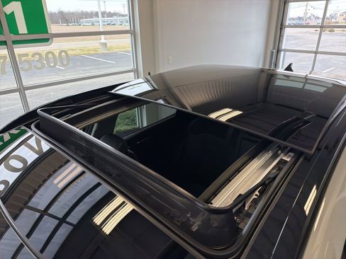 New 2026 Kia Sportage SX image 32