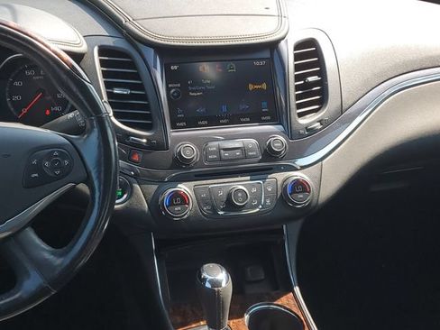 Used 2014 Chevrolet Impala LTZ FWD image 13