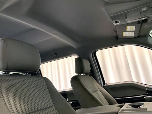 Used 2017 Ford F150 XLT w/ Equipment Group 302A Luxury RWD image 27