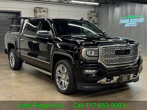 Used 2017 GMC Sierra 1500 Denali w/ Denali Ultimate Package AWD/4WD image 1