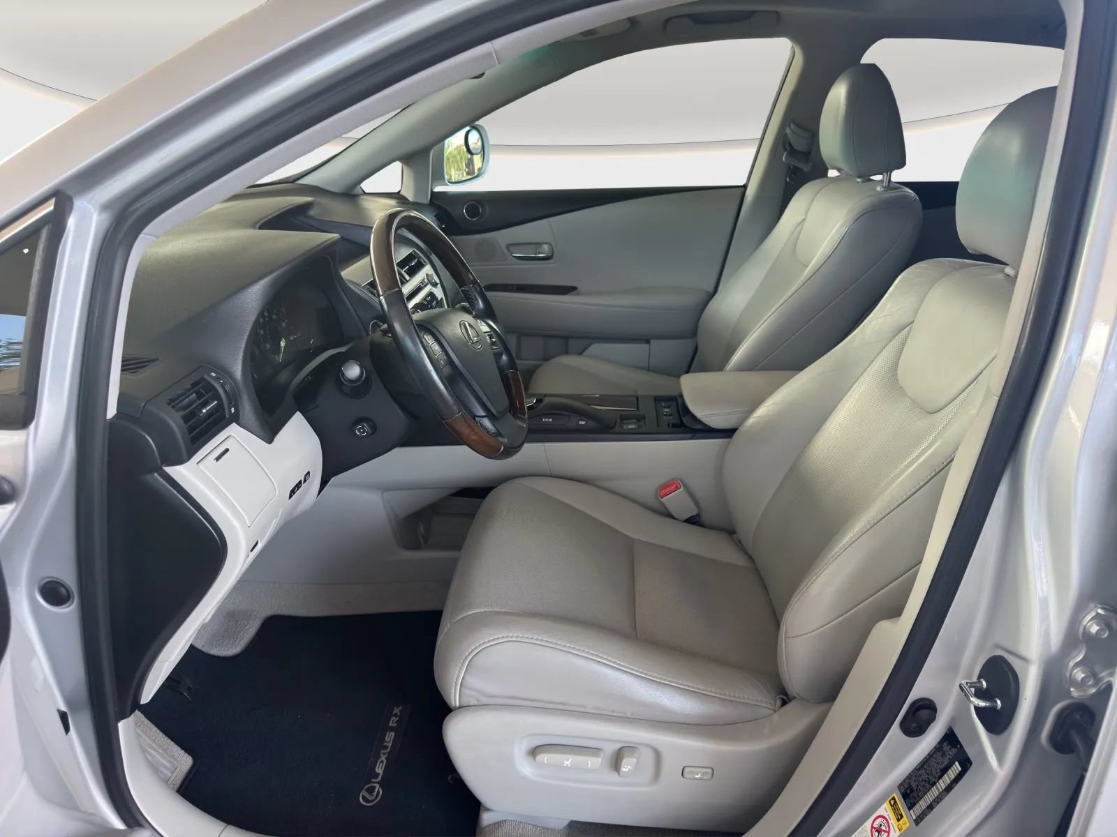 Used 2012 Lexus RX 350 FWD w/ Premium Pkg image 8