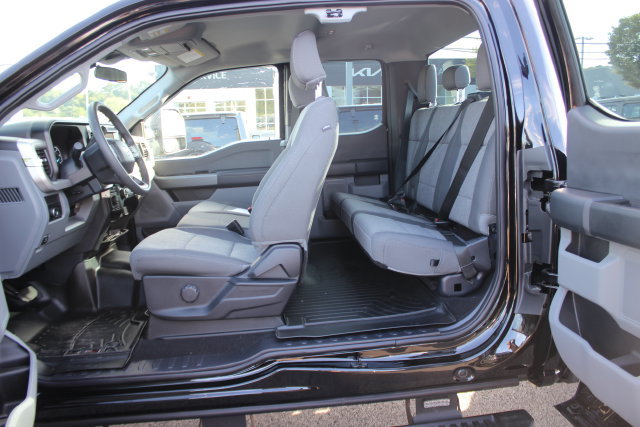 Used 2025 Ford F250 XL w/ STX Appearance Package AWD/4WD image 26