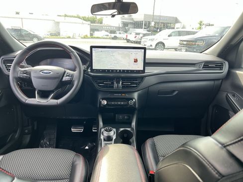 Used 2023 Ford Escape ST-Line w/ Tech Pack #1 AWD/4WD image 23