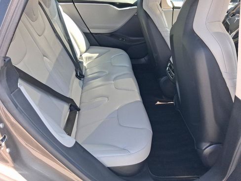 Used 2015 Tesla Model S 85D AWD/4WD image 18