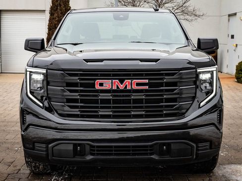 Used 2023 GMC Sierra 1500 Pro w/ Graphite Edition image 2