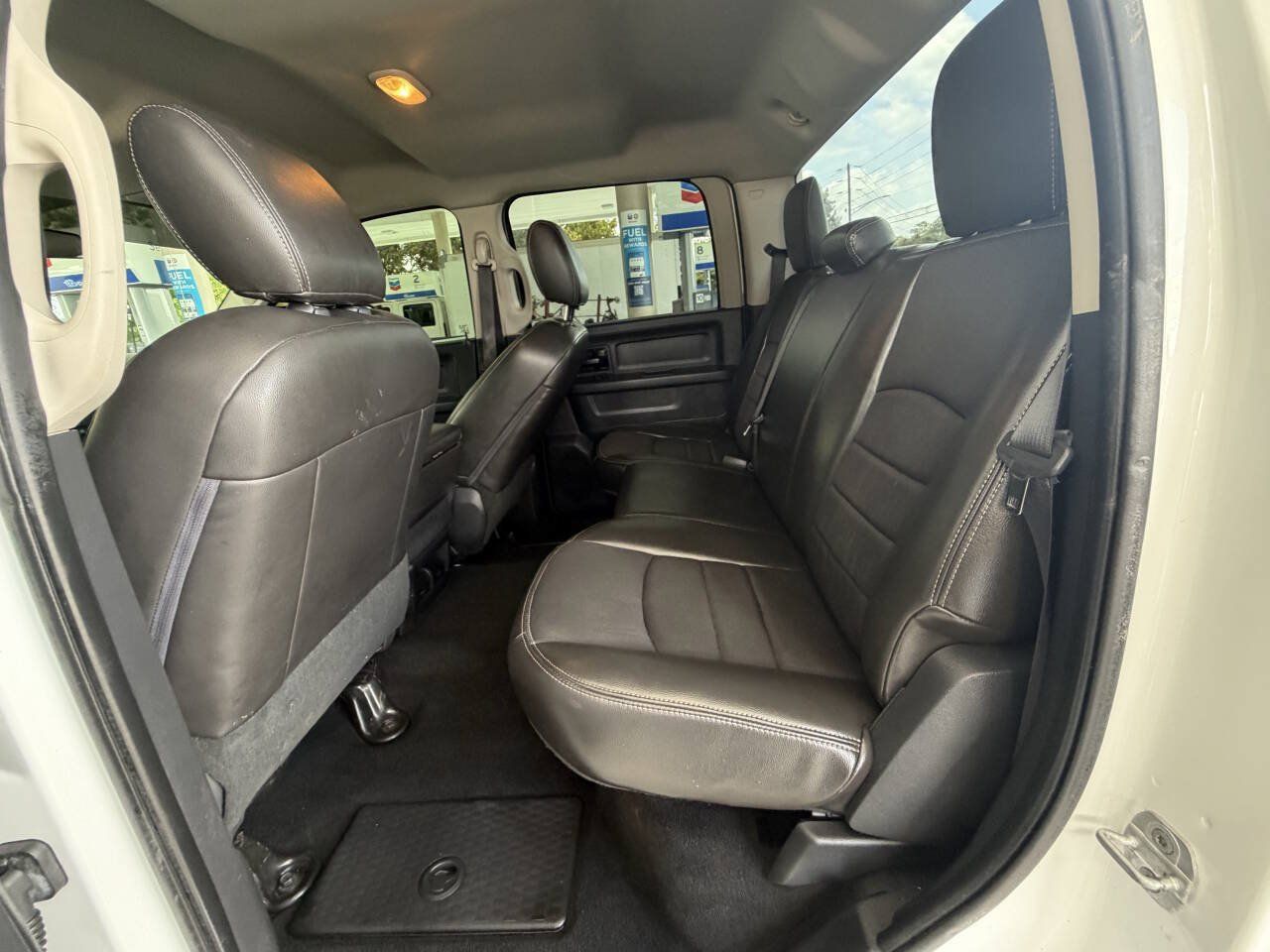 Used 2012 RAM 2500 ST w/ Chrome Appearance Group AWD/4WD image 8