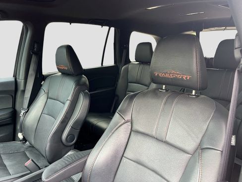 Used 2022 Honda Pilot TrailSport image 21