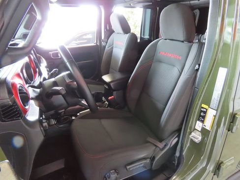 Used 2021 Jeep Wrangler Unlimited Rubicon AWD/4WD image 24