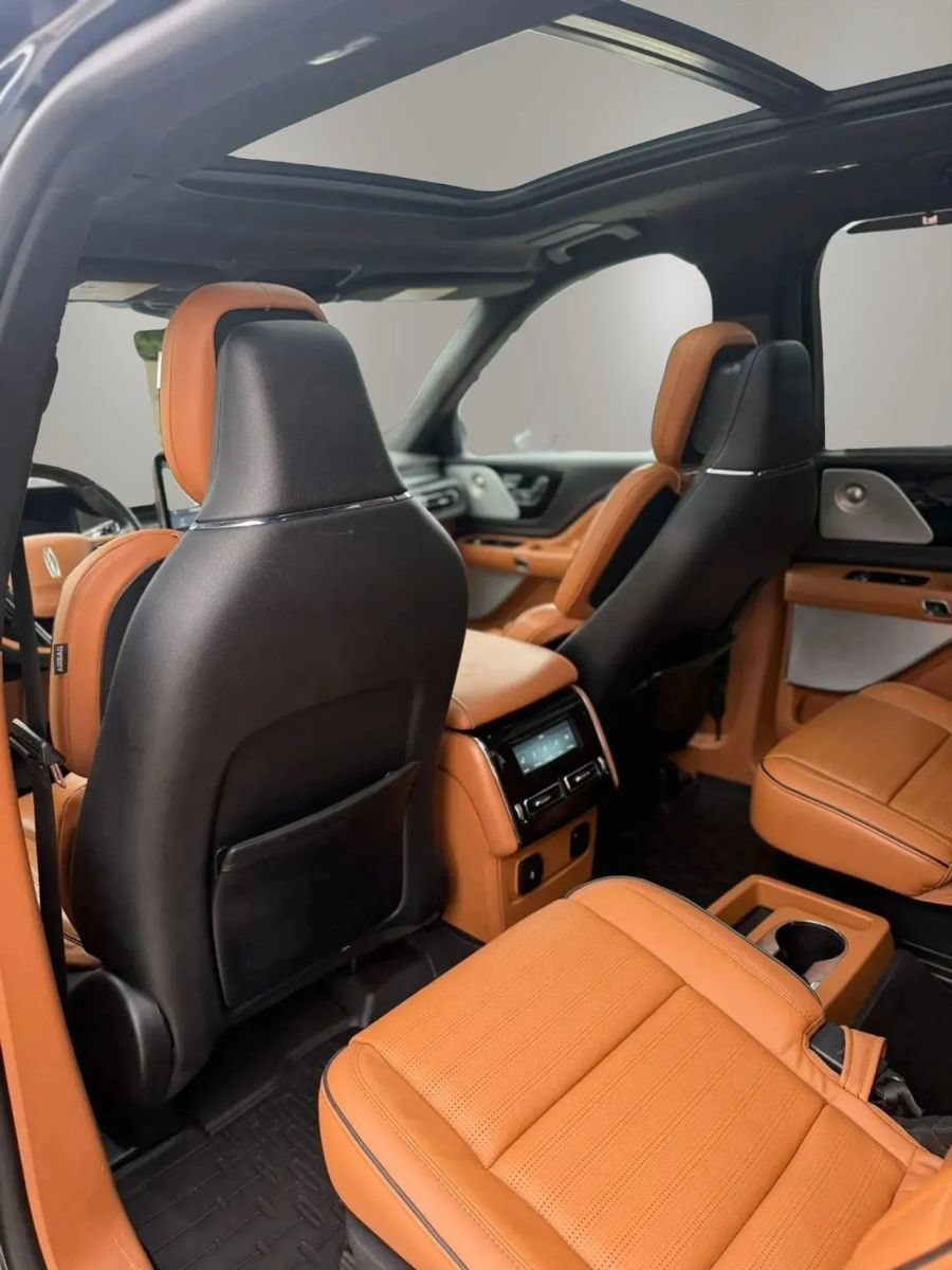 Used 2021 Lincoln Aviator Black Label w/ Dynamic Handling Package AWD/4WD image 19