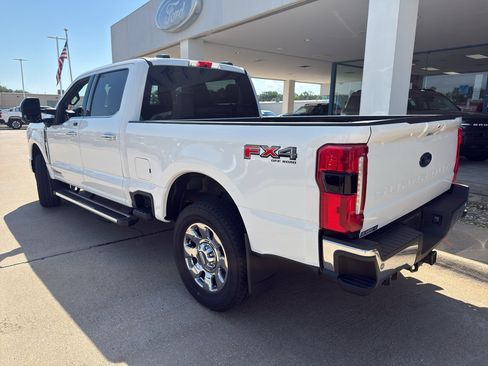 Used 2025 Ford F250 Lariat w/ Chrome Package AWD/4WD image 8