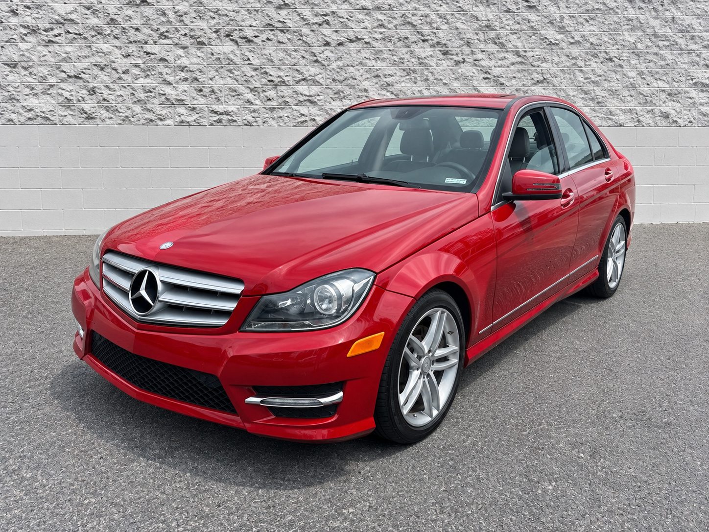 Used 2013 Mercedes-Benz C 250 Sedan image 1