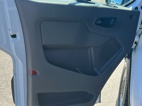 Certified 2023 Ford Transit 150 Medium Roof RWD image 19