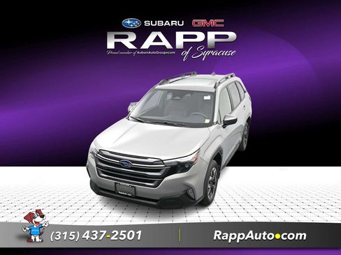 Used 2025 Subaru Forester Premium AWD/4WD image 1