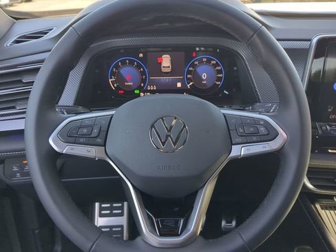 New 2026 Volkswagen Atlas Cross Sport SEL Premium R-Line image 32