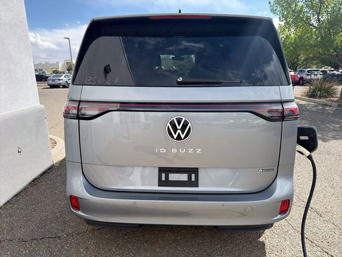 New 2025 Volkswagen ID. Buzz Pro S Plus AWD/4WD image 3