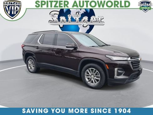 Used 2023 Chevrolet Traverse LT AWD/4WD image 2