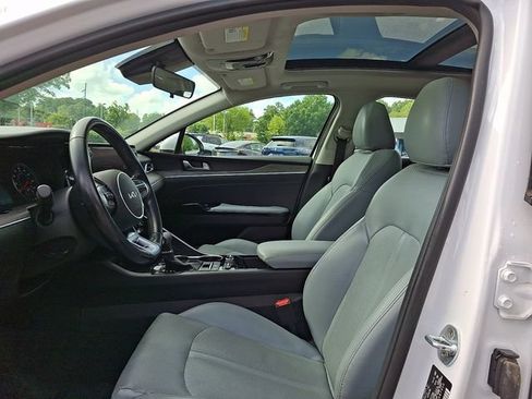 Used 2022 Kia K5 EX FWD image 16