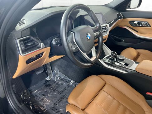 Used 2020 BMW 330i xDrive Sedan w/ Premium Package AWD/4WD image 9