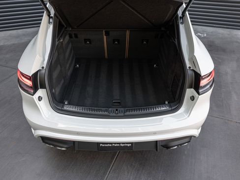 New 2026 Porsche Macan S AWD/4WD image 26