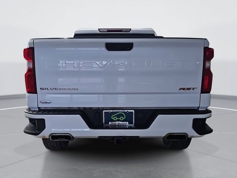 Certified 2021 Chevrolet Silverado 1500 RST image 5
