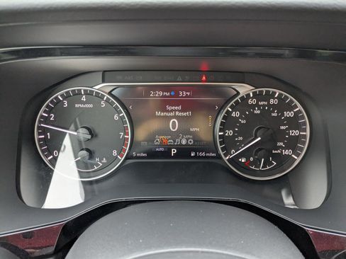 New 2025 Nissan Pathfinder SV image 11