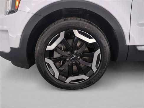 Used 2023 Kia Telluride S w/ S Sunroof Package FWD image 28