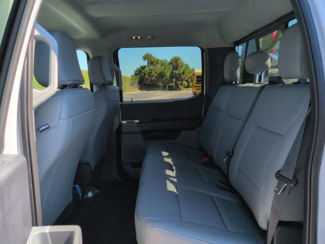 New 2027 Ford F350 XL w/ XL Chrome Package AWD/4WD image 13