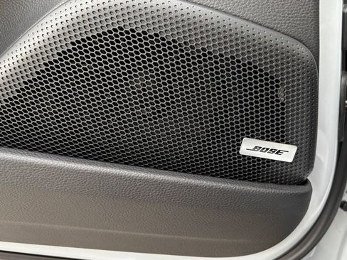 Certified 2025 Porsche Panamera 4 AWD/4WD image 29