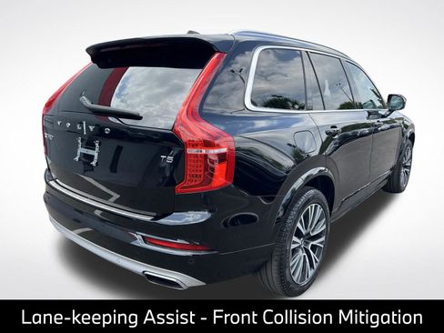 Used 2020 Volvo XC90 T5 Momentum w/ Protection Package Premier FWD image 10
