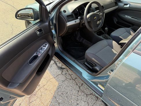 Used 2010 Chevrolet Cobalt LT w/ Preferred Equipment Group FWD image 8