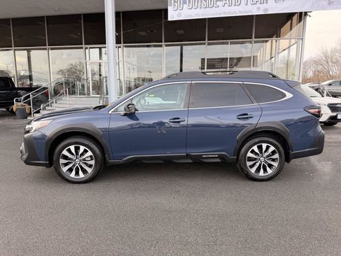 Used 2023 Subaru Outback Limited image 2