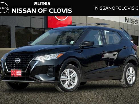 Used 2024 Nissan Kicks S image 1