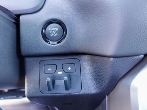 New 2026 Toyota Tundra Limited AWD/4WD image 25