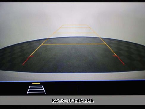 Used 2019 Chevrolet Sonic LT image 3