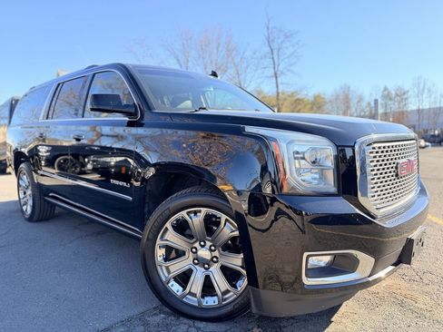 Used 2015 GMC Yukon XL Denali w/ Premium Package image 1