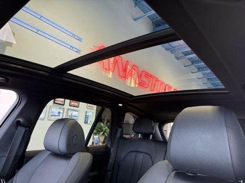 Used 2019 BMW X5 xDrive40i w/ Convenience Package image 15