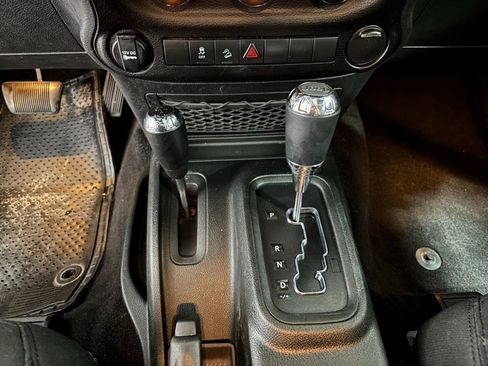 Used 2017 Jeep Wrangler Sport w/ Quick Order Package 24S image 24