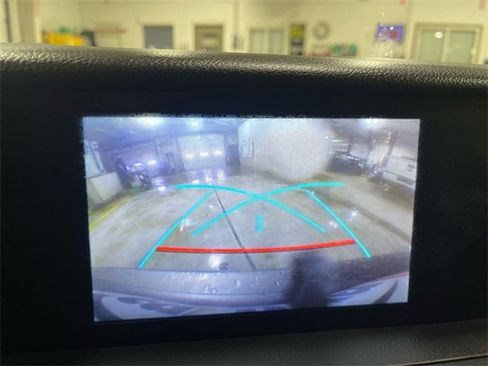 Used 2015 Lexus IS 250 image 17