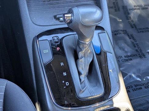 Used 2017 Kia Forte LX w/ LX Popular Package image 12