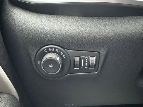 New 2026 Jeep Compass Limited image 20