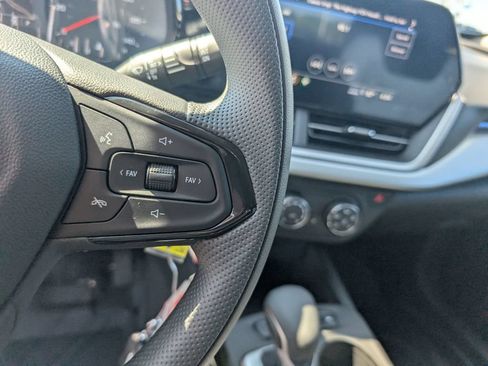 New 2026 Chevrolet Trax LS w/ LS Convenience Package FWD image 18
