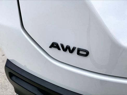 Used 2025 Honda Pilot Black Edition image 10