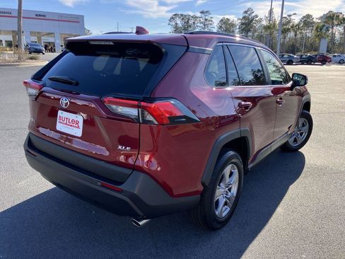 Certified 2025 Toyota RAV4 XLE image 5
