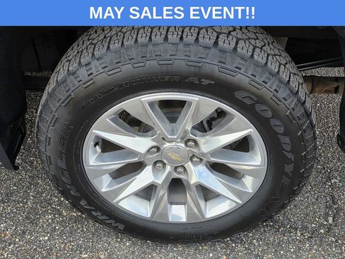 Used 2022 Chevrolet Silverado 1500 LTZ AWD/4WD image 39