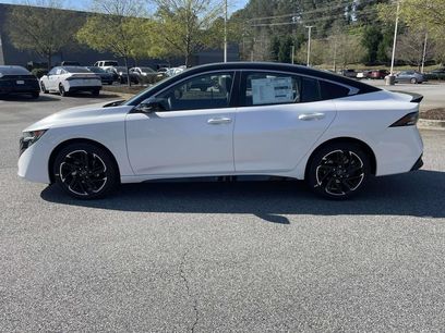 New 2026 Nissan Sentra SR w/ Floor Mat Package